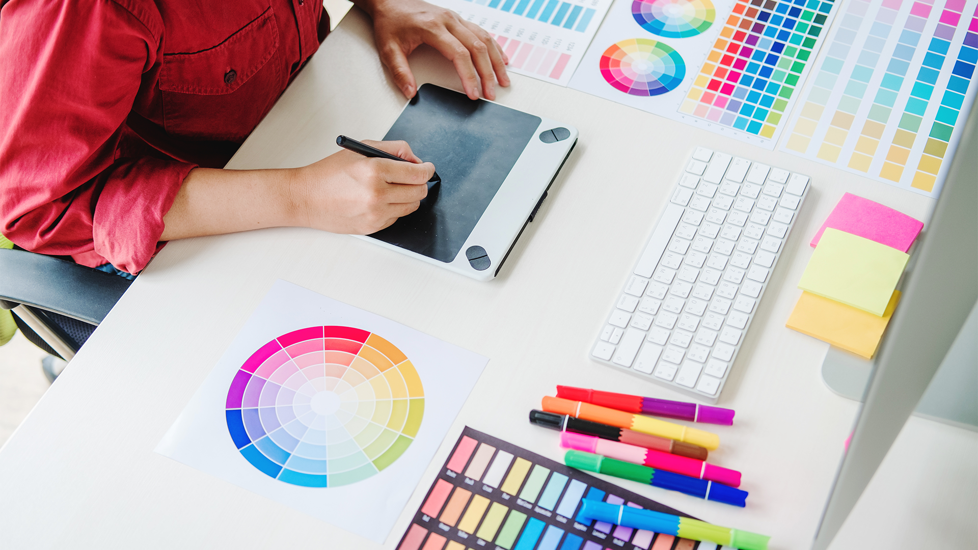 Mastering the Fundamentals: A Beginner’s Guide to Graphic Design